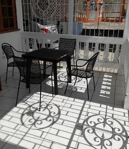 Melrose Place * Montego Bay